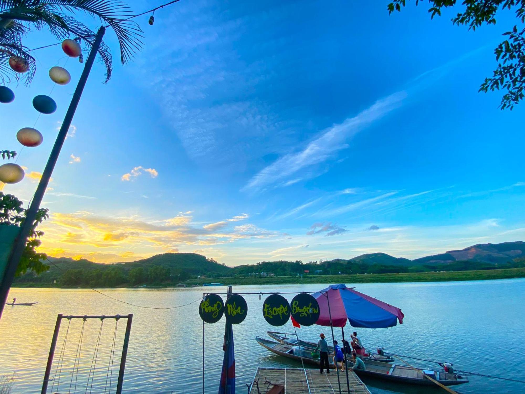 Phong Nha Escape Bungalow Bagian luar foto